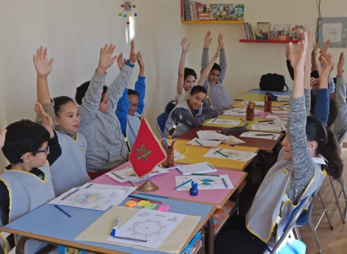 Enfants s'amusent