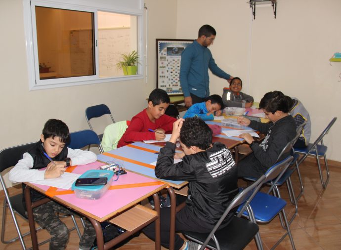 science de technologies et programmation pour enfant
